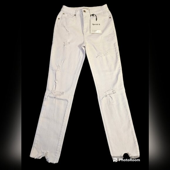 Distressed White Denim Skinny Jeans - Picture 3 of 5